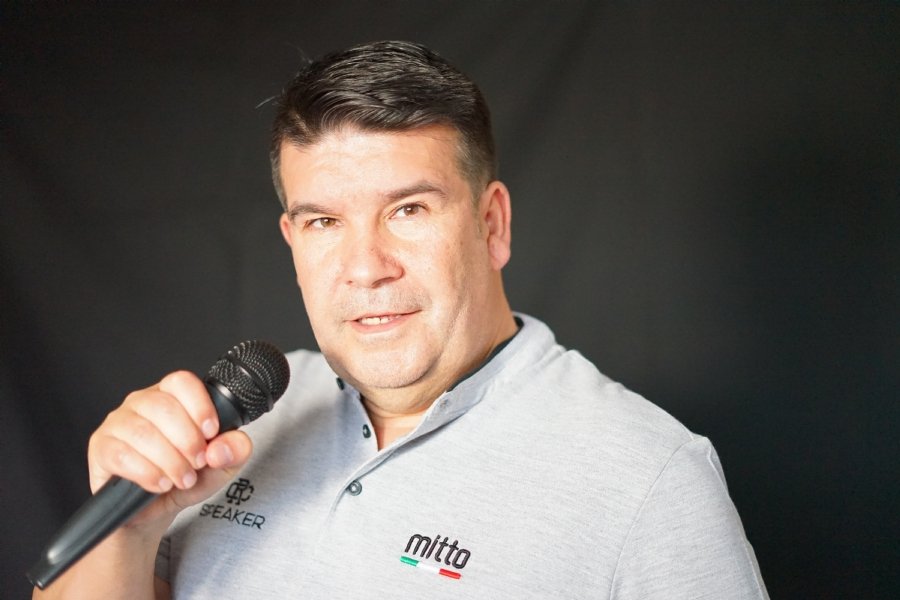Carlos Moreno Speaker